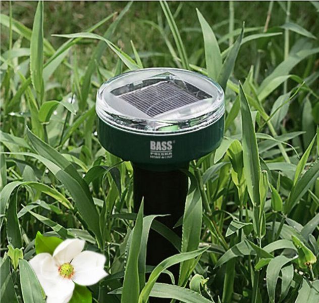 Набір відлякувачів шкідників на сонячній батареї Bass Polska BH 60104 4 шт BH 60104 фото